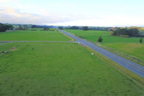 Photo of property in 77120 State Highway 2, Dannevirke, 4977