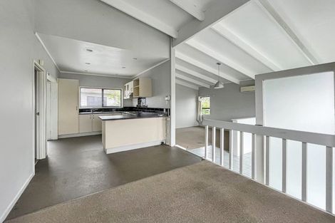 Photo of property in 8 Kopu Place, Clendon Park, Auckland, 2103
