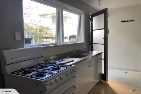 Photo of property in 18 Shoal Bay Road, Devonport, Auckland, 0624