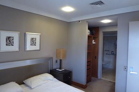 Photo of property in The Metropolis Apartments, 2415/1 Courthouse Lane, Auckland Central, Auckland, 1010