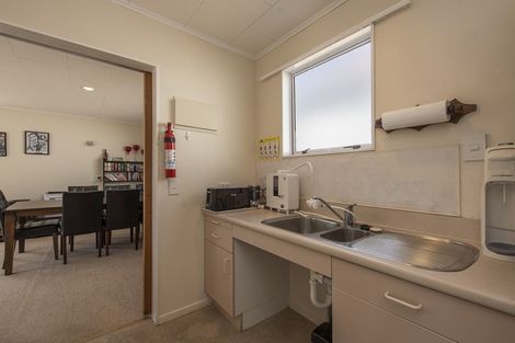 Photo of property in 21 Tararua Street, Paraparaumu, 5032