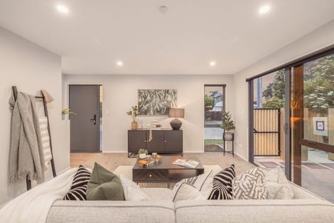 Photo of property in 1/114 Mackworth Street, Woolston, Christchurch, 8062