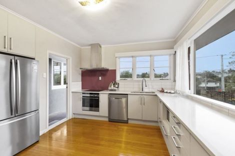 Photo of property in 89 Lake Road, Belmont, Auckland, 0622