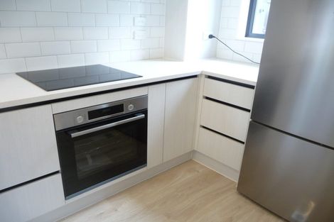 Photo of property in 20 Toanga Place, Mount Wellington, Auckland, 1062