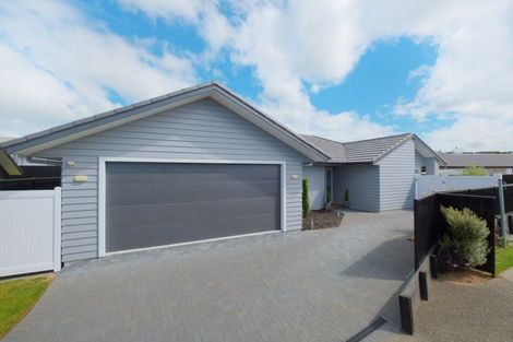 Photo of property in 12 Mayfly Grove, Nukuhau, Taupo, 3330