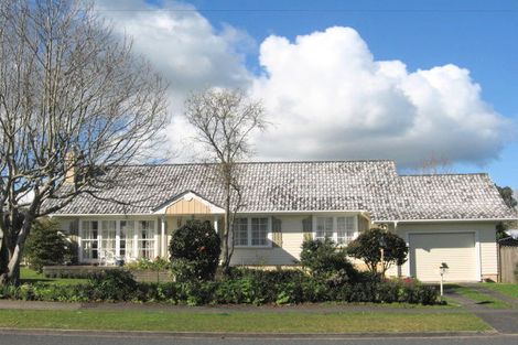 Photo of property in 1 Beazley Crescent, Tikipunga, Whangarei, 0112