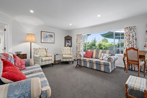 Photo of property in 71 Carlyle Street, Leamington, Cambridge, 3432