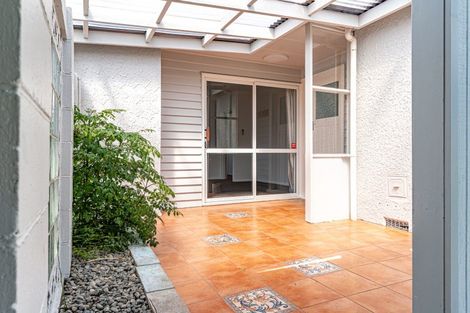 Photo of property in 9 Armstrong Avenue, Carterton, 5713