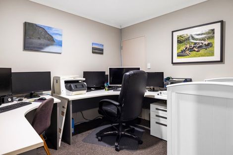 Photo of property in 23 Seabreeze Place, Papamoa Beach, Papamoa, 3118