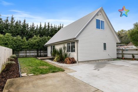 Photo of property in 6c Watkins Grove, Taita, Lower Hutt, 5011