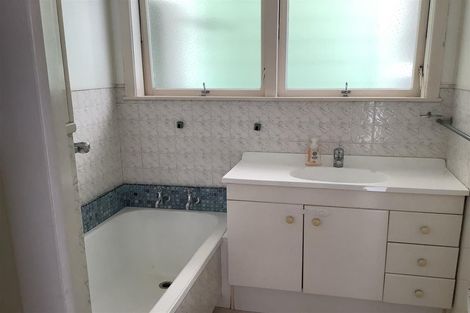 Photo of property in 3 Vienna Place, Birkenhead, Auckland, 0626