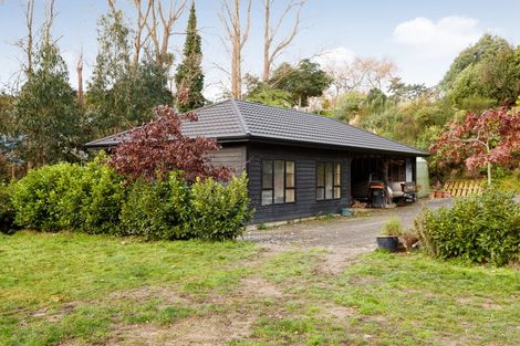 Photo of property in 350 Aokautere Drive, Aokautere, Palmerston North, 4471