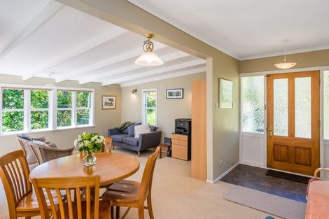 Photo of property in 2 Tui Crescent, Waikanae, 5036