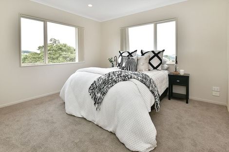 Photo of property in 10a Melia Place, Stanmore Bay, Whangaparaoa, 0932