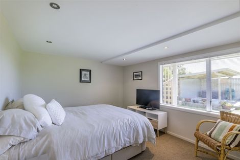 Photo of property in 49 Kapiti Lane, Otaki Beach, Otaki, 5512