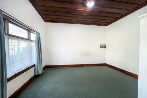 Photo of property in 215 College Street, West End, Palmerston North, 4412