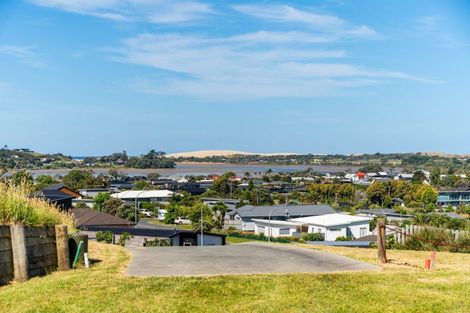 Photo of property in 14 Fantail Way, Mangawhai, 0505