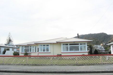 Photo of property in 67 Bright Street, Cobden, Greymouth, 7802