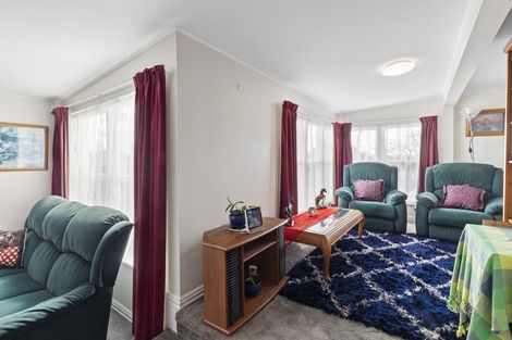 Photo of property in 49 Martyn Street, Waiuku, 2123