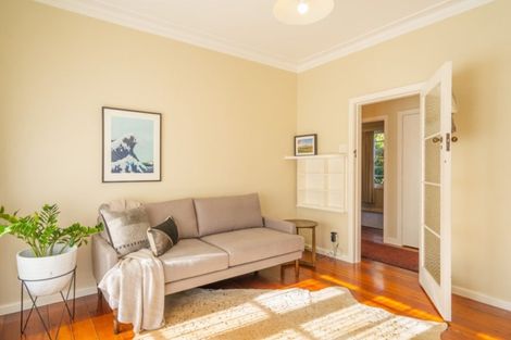 Photo of property in 41 Golf Road, Paraparaumu Beach, Paraparaumu, 5032