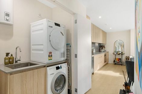 Photo of property in 3/64d Coronation Road, Mangere Bridge, Auckland, 2022