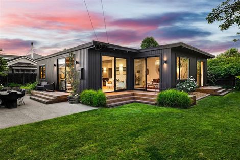 Photo of property in 116 Paparoa Street, Papanui, Christchurch, 8053