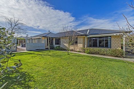 Photo of property in 4a Saint Andrews Lane, Kirwee, Darfield, 7571