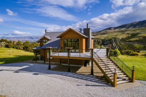 Photo of property in 86 Riverview Road, Queensberry, Cromwell, 9383