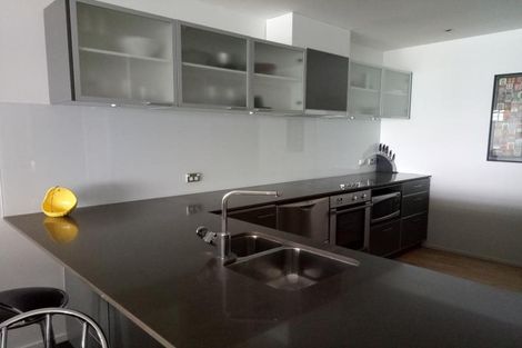 Photo of property in 407/7 Humber Street, Pandora, Napier, 4110