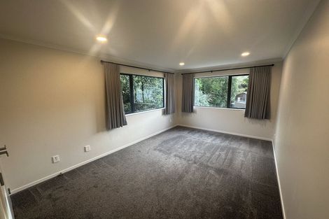 Photo of property in 10c Neilon Place, Northcross, Auckland, 0632