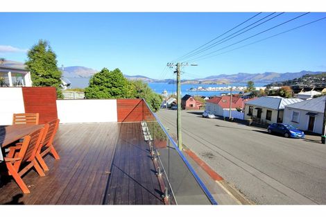 Photo of property in 72 Oxford Street, Lyttelton, 8082