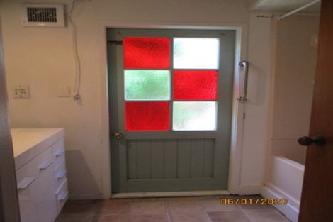 Photo of property in 1/8 Abbeygate Street, Birkdale, Auckland, 0626