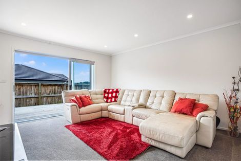 Photo of property in 28 Nellie Drive, Kumeu, 0810