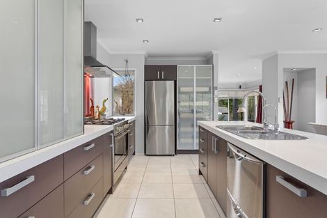 Photo of property in 27 The Fairway, Whakatane, 3120