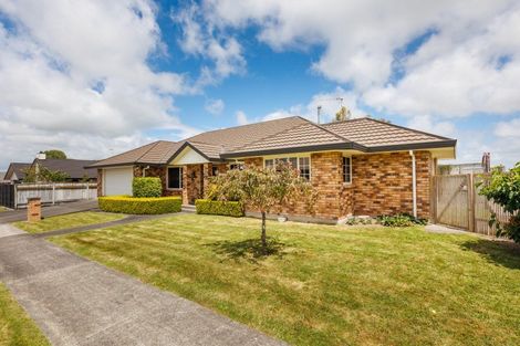 Photo of property in 30 Ursula Drive, Feilding, 4702