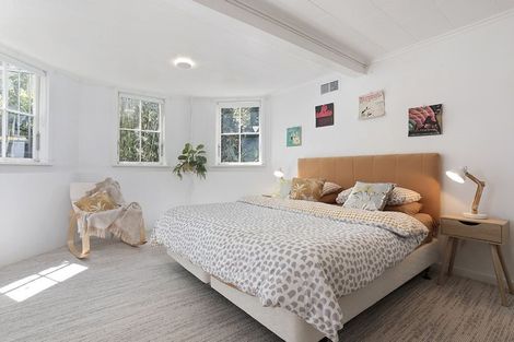 Photo of property in 12 Maritime Terrace, Birkenhead, Auckland, 0626