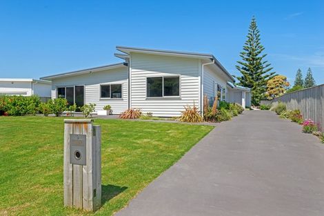 Photo of property in 9 Beach Cove, Wainui, Gisborne, 4010