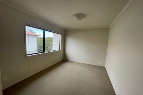 Photo of property in 59 Tiri Tiri Road, Birkdale, Auckland, 0626