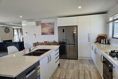 Photo of property in 21 Andrew Don Drive, Lake Tekapo, 7999