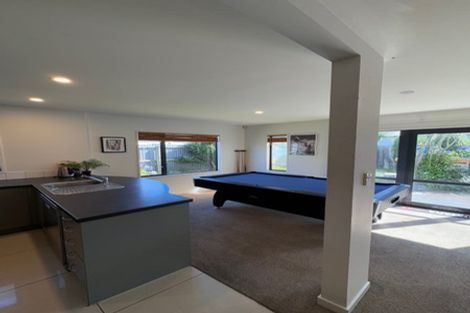 Photo of property in 72 Wharenui Road, Upper Riccarton, Christchurch, 8041