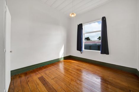 Photo of property in 176 Glover Road, Hawera, 4610