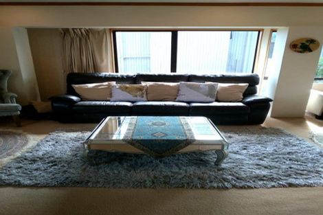 Photo of property in 2/45 Rawene Road, Birkenhead, Auckland, 0626