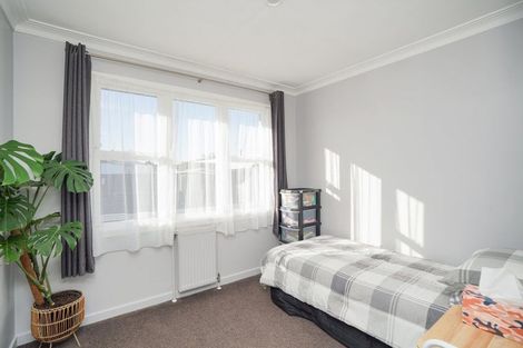 Photo of property in 230 Conyers Street, Strathern, Invercargill, 9812
