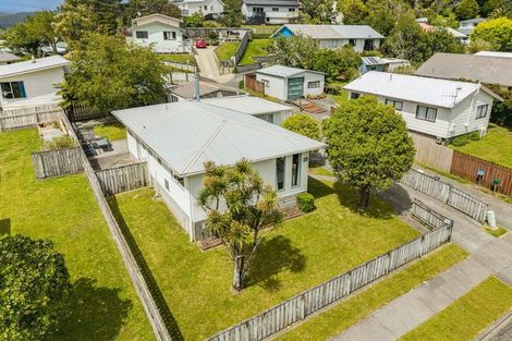Photo of property in 15 Stockdale Street, Wainuiomata, Lower Hutt, 5014