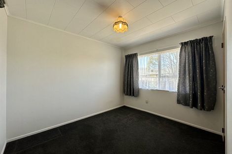 Photo of property in 1/20 Roband Crescent, Brown Owl, Upper Hutt, 5018