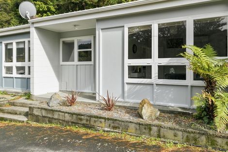 Photo of property in 24a Deller Grove, Silverstream, Upper Hutt, 5019