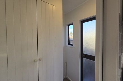 Photo of property in 1/18a Neal Avenue, Glenfield, Auckland, 0629