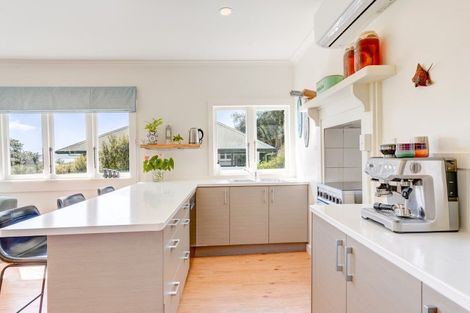 Photo of property in 40 Kings Road, Paihia, 0200