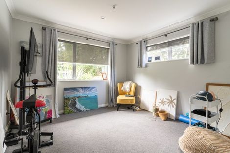 Photo of property in 88b Mazengarb Road, Paraparaumu Beach, Paraparaumu, 5032
