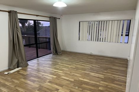 Photo of property in 10 Rukumoana Place, Clendon Park, Auckland, 2103